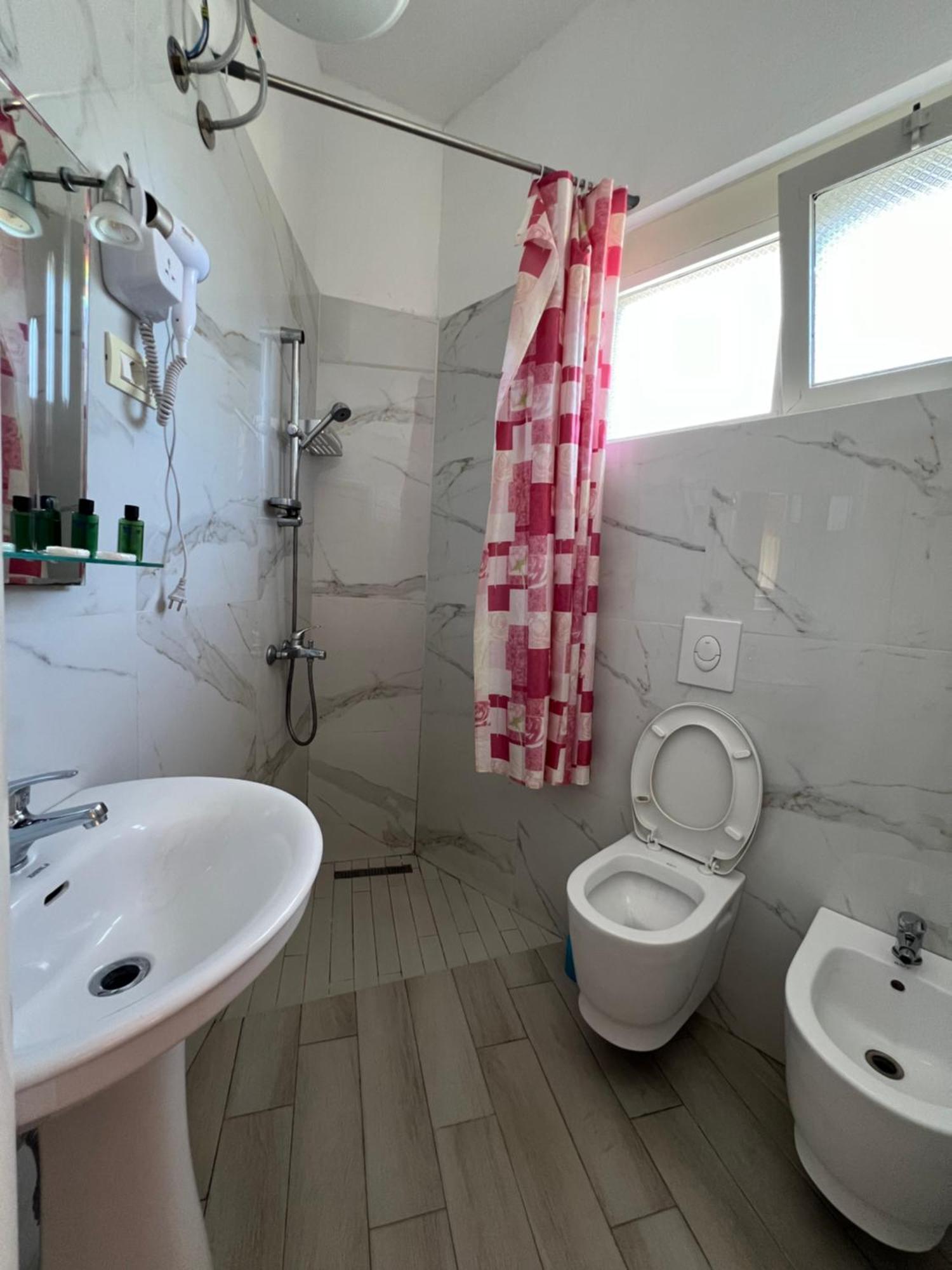 Vila 3 Rooms Durrës 외부 사진