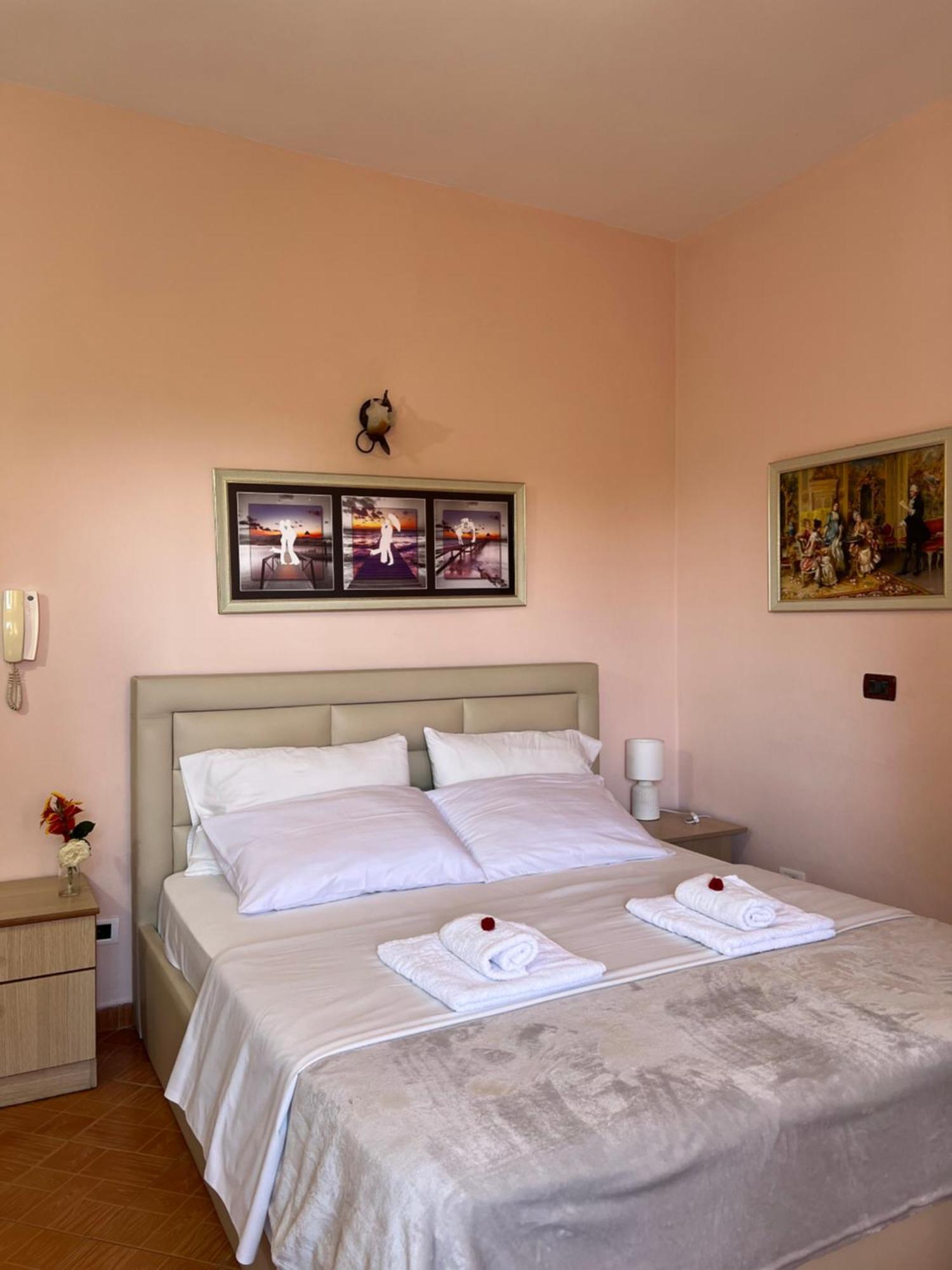 Vila 3 Rooms Durrës 외부 사진